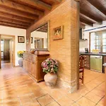Casa Grau * 利亚内斯
